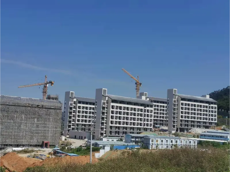 Projet de piscine du bâtiment Blueway : Collège de l'aviation civile de Guangzhou